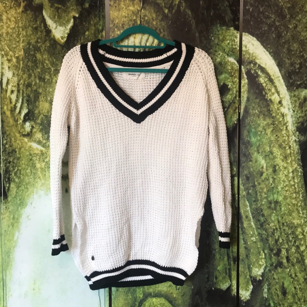 Juniors Vero Moda in blue sweater size medium